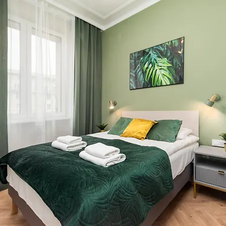 Aleje Jerozolimskie 42 By Homeprime Warsaw Exterior photo