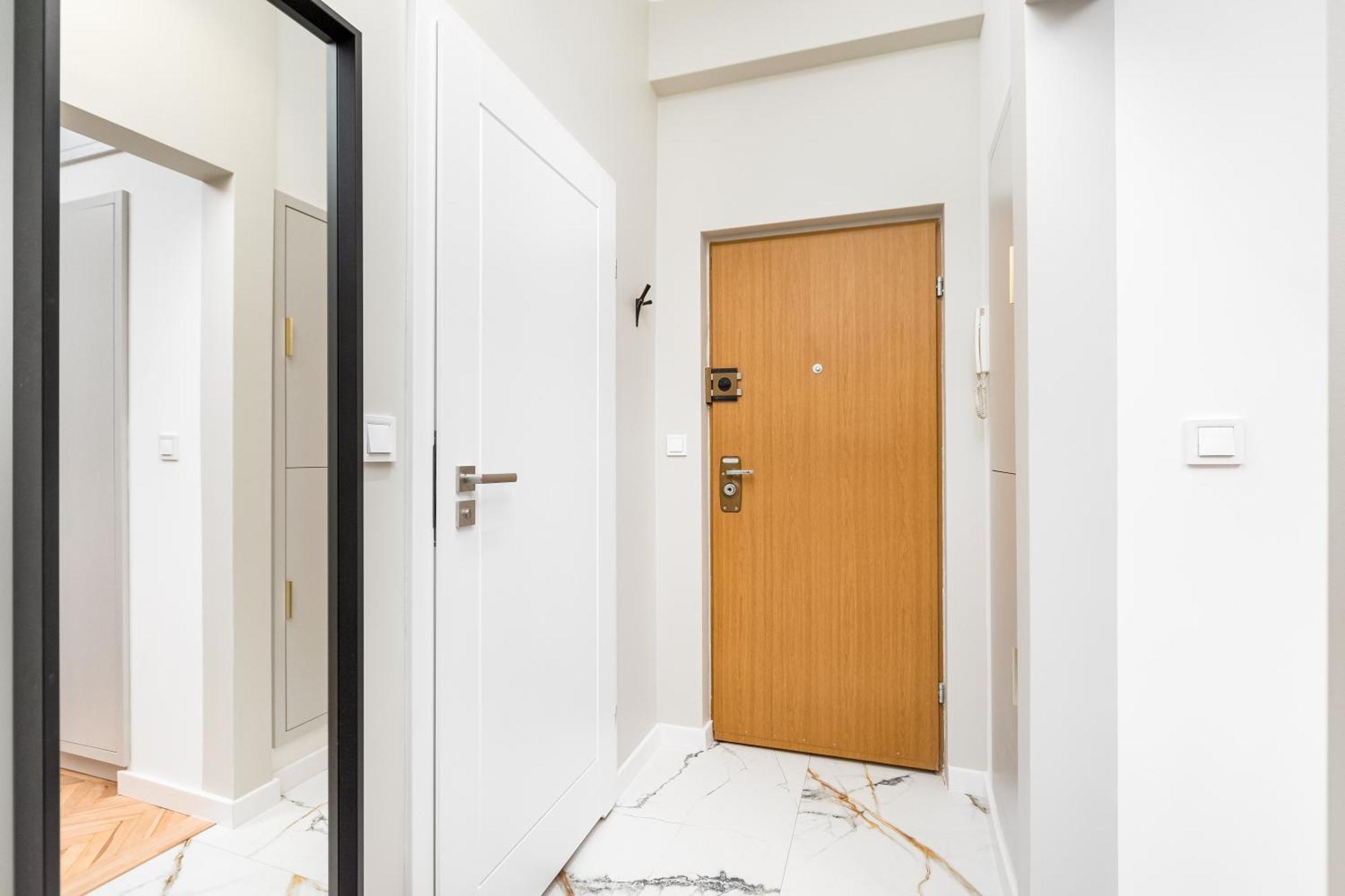 Apartment Aleje Jerozolimskie 42 By Homeprime